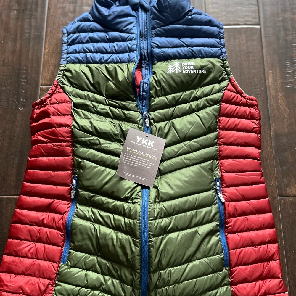 Blue and Green Quilted Vest with Colorblock Design